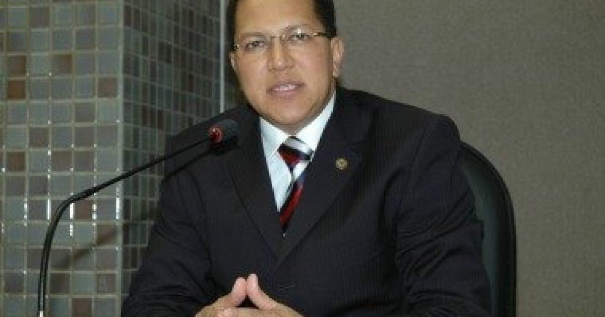 deputado-Augusto-Castro