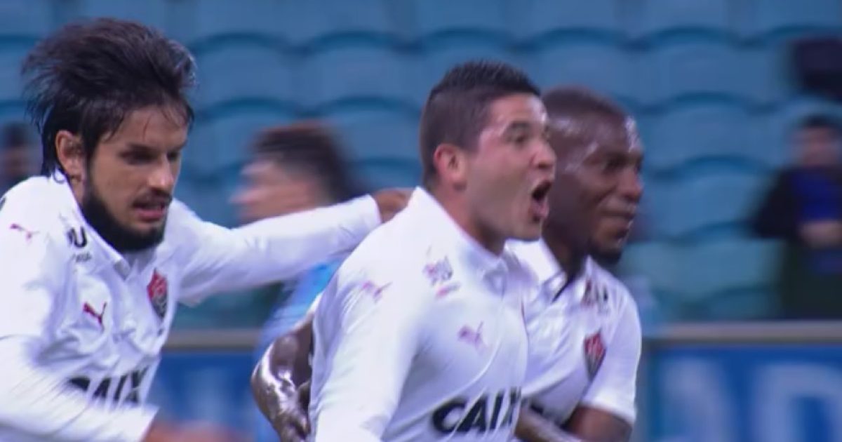 Diego Renan fez o segundo gol numa cobrança de pênalti (Foto: Reprodução/Globo Esporte)