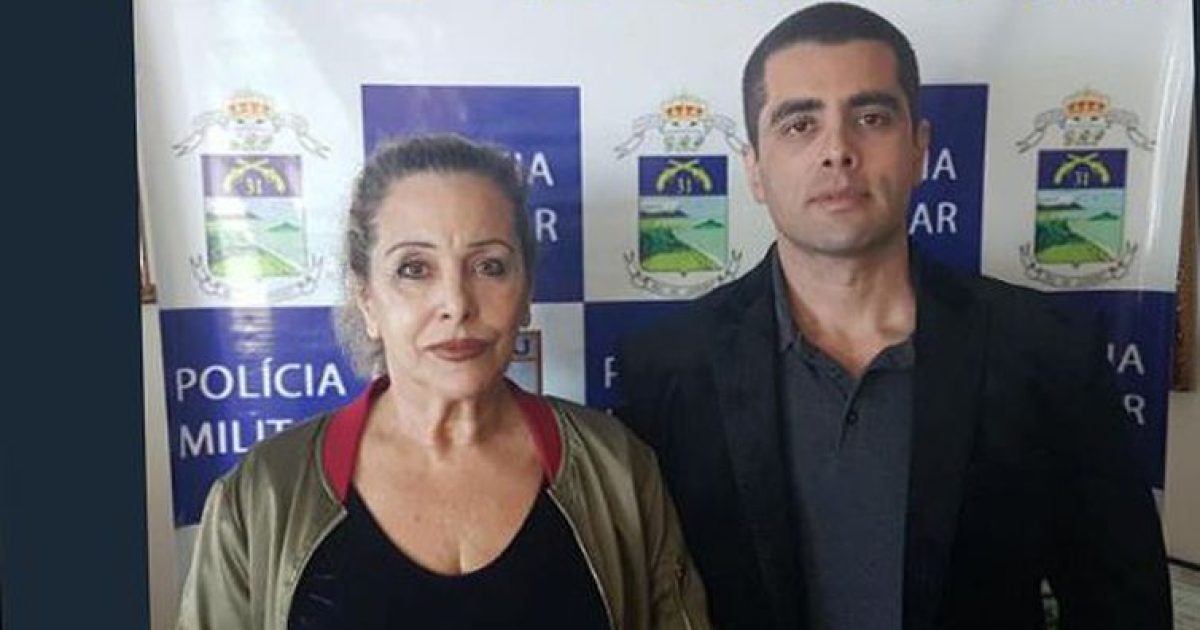 O médico e a mãe, Maria de Fátima, foram presos na tarde desta quinta-feira (Polícia Militar/RJ/Direitos Reservados)