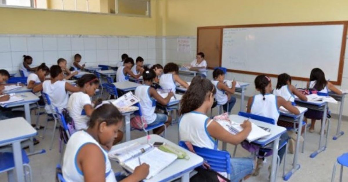 Sala de aula em escola da Rede Municipal de Salvador  (Foto: Reprodução/Varela Notícias)