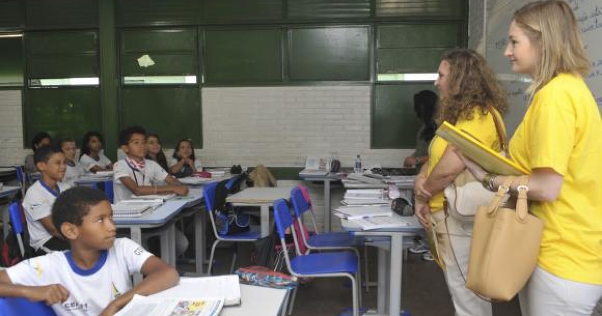 De acordo com o questionário da Prova Brasil de 2015, respondido pelos diretores das escolas brasileiras, cerca de 3% das escolas aplicam o modelo confessional (Foto: Elza Fiúza/Agência Brasil)