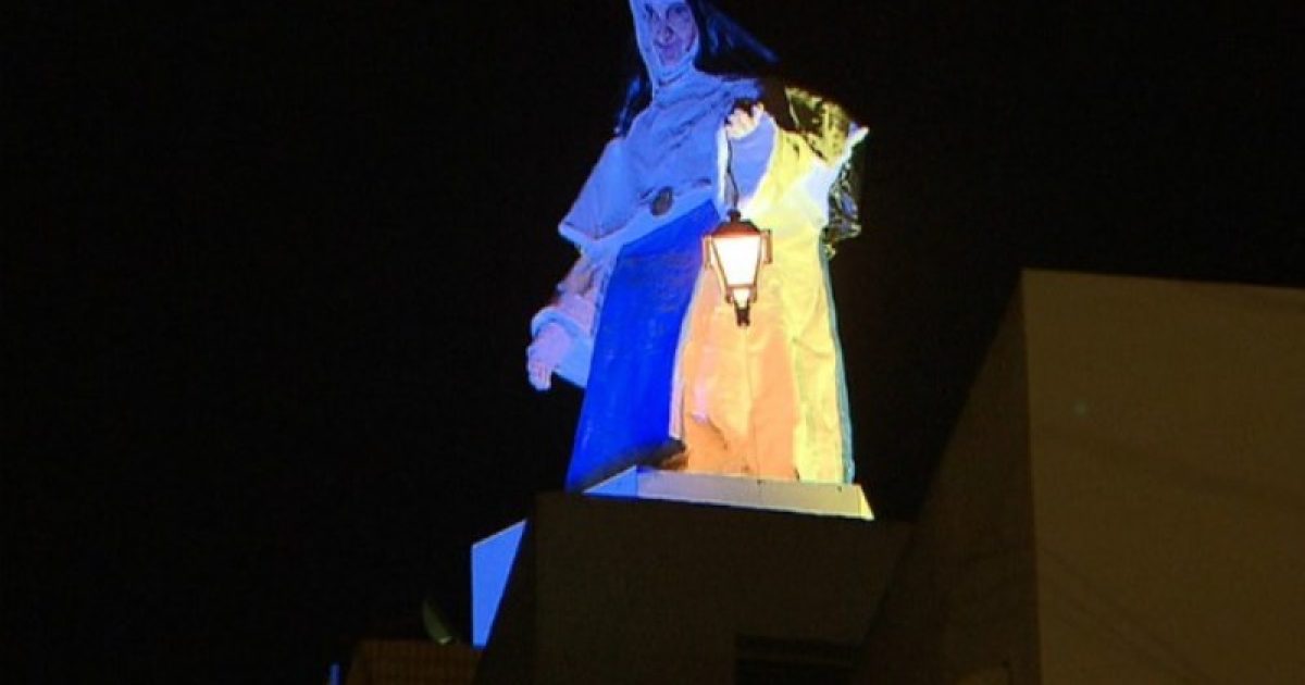 Escultura de Irmã Dulce foi inaugurada nesta sexta-feira, 6 (Foto: Reprodução/TV Bahia)