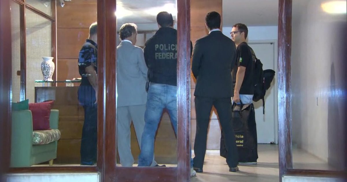 Além dos três mandados de prisão no Rio, a PF cumpre outros seis de busca e apreensão. (Foto: Reprodução/ TV Globo)