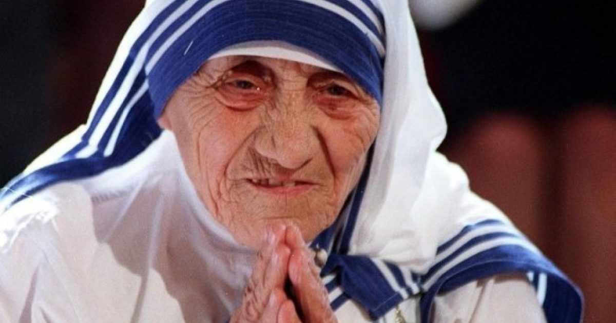 Madre Teresa de Calcutá morreu em 1997 e foi beatificada em 2003 (Foto: Reprodução / Google)