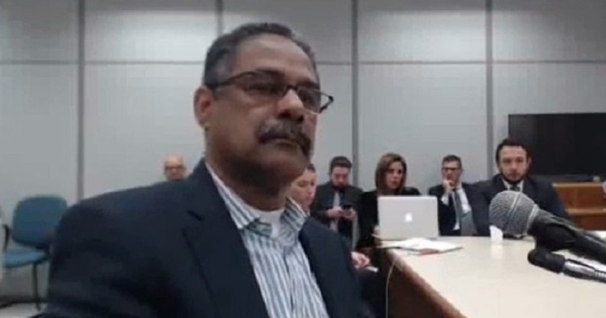 O ex-gerente da Petrobras Roberto Gonçalves prestando depoimento ao juiz Sergio Moro (Foto: Reprodução/Youtube)