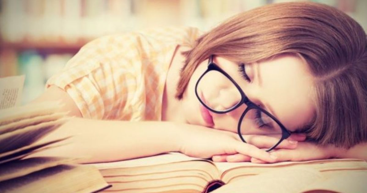 Durante a fase de sono REM, cérebro é capaz de assimilar novas informações, diz pesquisa (Foto: Getty Images)