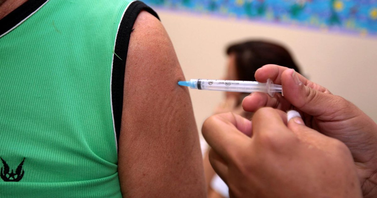 Campanha de vacinação contra a gripe prossegue até o dia 26 de maio (Foto: Carla Ornelas/GOVBA)