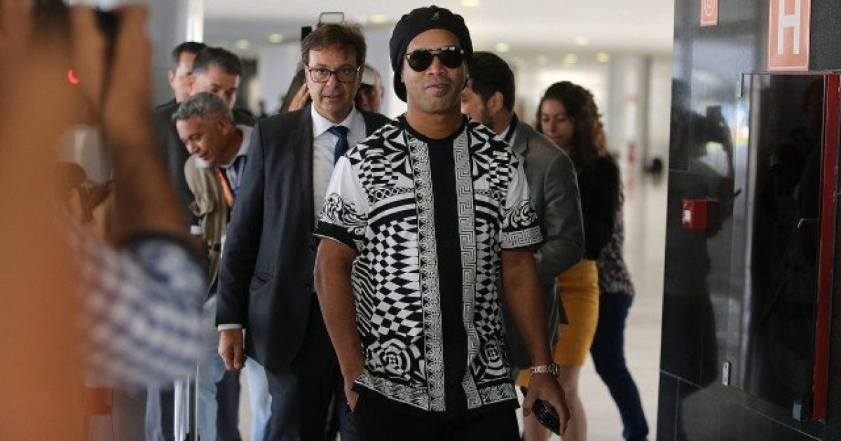 Ronaldinho Gaúcho foi nomeado Embaixador do Turismo pela Embratur Foto: Jorge William / Agência O Globo